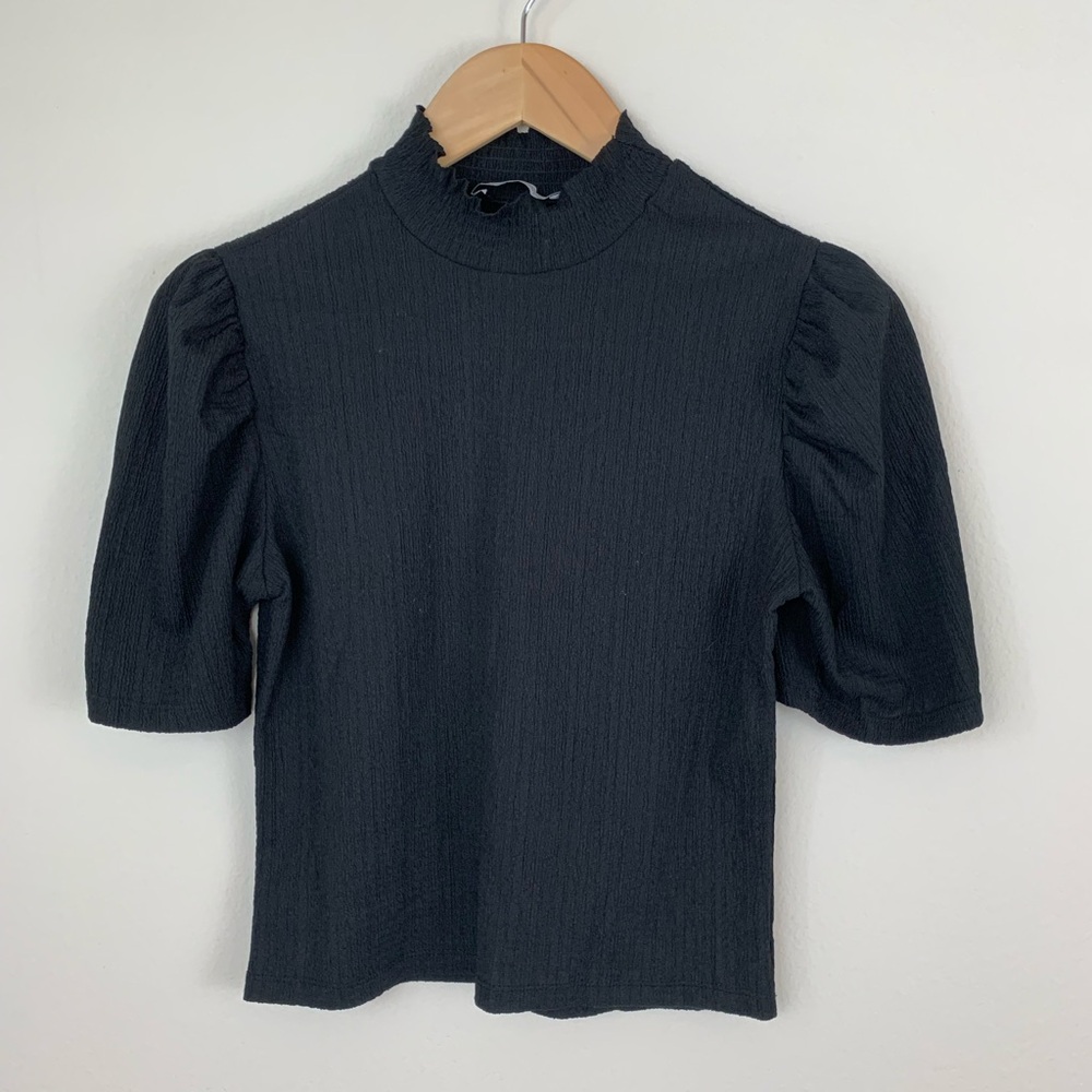 Pull&Bear Black Textured Puff Sleeve Blouse